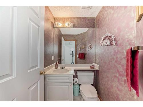 231 Valley Brook Circle Nw, Calgary, AB - Indoor Photo Showing Bathroom