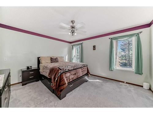 231 Valley Brook Circle Nw, Calgary, AB - Indoor Photo Showing Bedroom