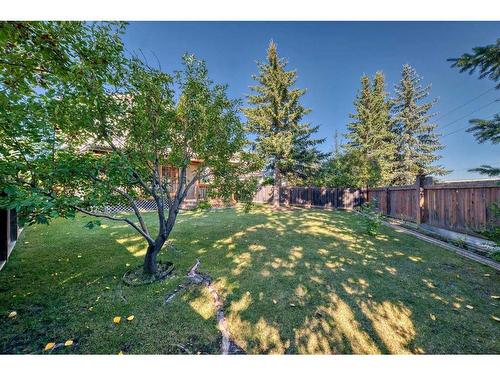 231 Valley Brook Circle Nw, Calgary, AB - Outdoor