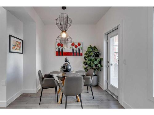 1307 7 Street Sw, Calgary, AB - Indoor Photo Showing Dining Room