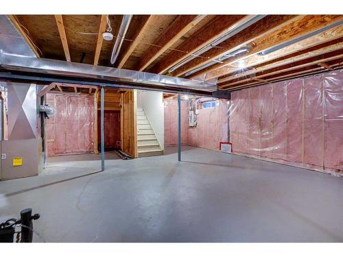 15 Sunset Close, Cochrane, AB - Indoor Photo Showing Basement