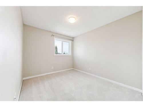 96 Chaparral Valley Common Se, Calgary, AB - Indoor Photo Showing Other Room