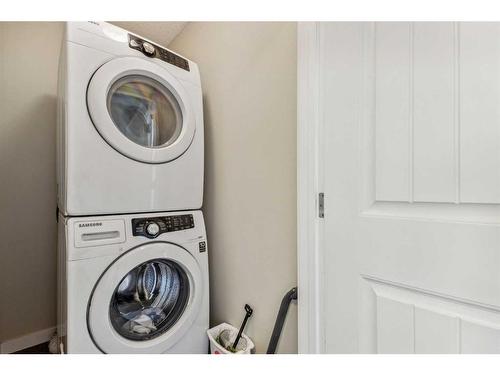 96 Chaparral Valley Common Se, Calgary, AB - Indoor Photo Showing Laundry Room