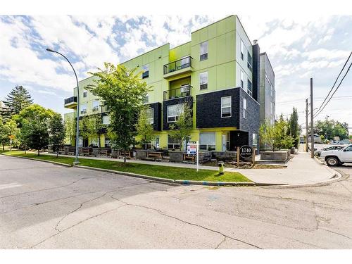 306-1740 9 Street Nw, Calgary, AB - Outdoor