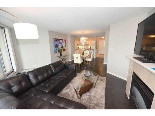 1101-804 3 Avenue Sw, Calgary, AB - Indoor Photo Showing Living Room