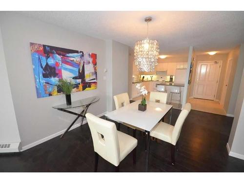 1101-804 3 Avenue Sw, Calgary, AB - Indoor Photo Showing Dining Room