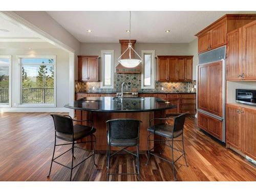 270009 Horse Creek Road, Rural Rocky View County, AB - Indoor Photo Showing Kitchen