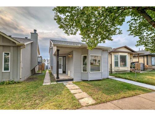 193 Taradale Drive Ne, Calgary, AB - Outdoor With Facade