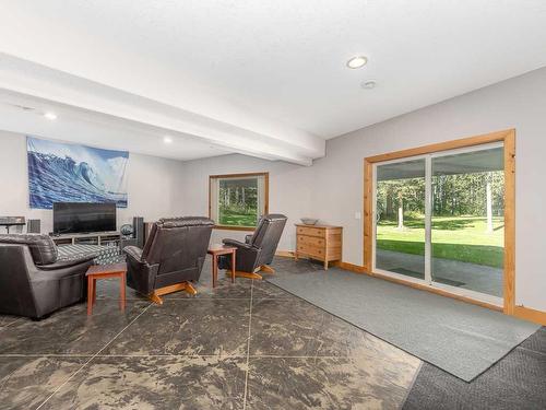 7 Helms Ridge, Rural Rocky View County, AB - Indoor