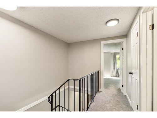 5-99 Midpark Gardens Se, Calgary, AB - Indoor Photo Showing Other Room