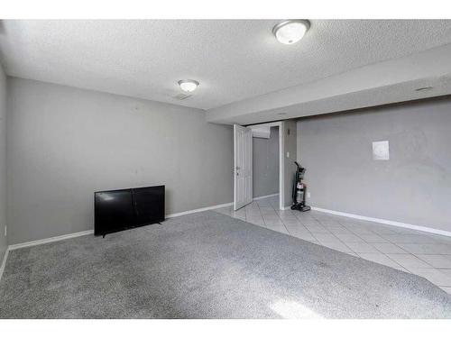 56 Marcombe Place Ne, Calgary, AB - Indoor