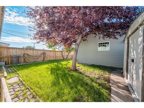 86 Huntwick Way Ne, Calgary, AB - Outdoor