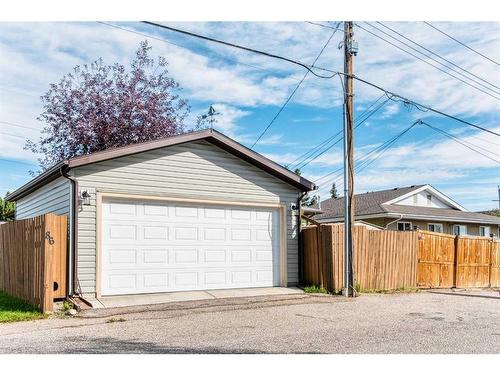 86 Huntwick Way Ne, Calgary, AB - Outdoor