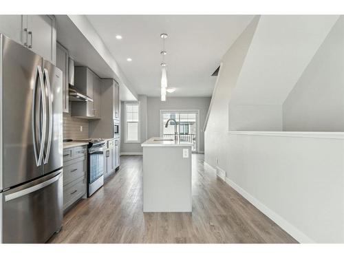 807 Sage Hill Grove Nw, Calgary, AB - Indoor Photo Showing Kitchen With Upgraded Kitchen