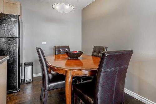 301-1312 13 Avenue Sw, Calgary, AB - Indoor Photo Showing Dining Room