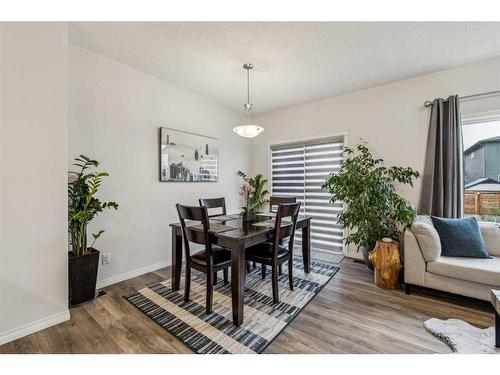 417 Carringvue Avenue Nw, Calgary, AB - Indoor Photo Showing Other Room