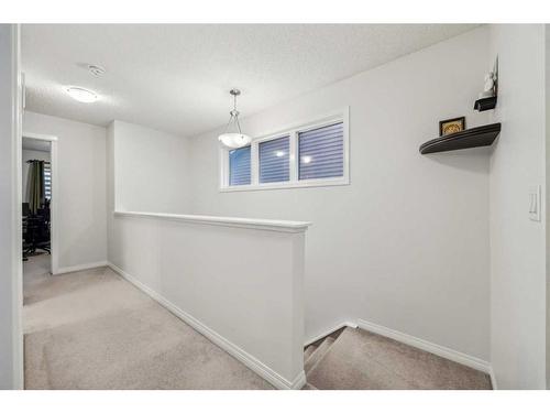 417 Carringvue Avenue Nw, Calgary, AB - Indoor Photo Showing Other Room