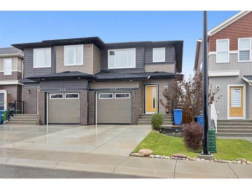 417 Carringvue Avenue Nw, Calgary, AB - Outdoor With Facade