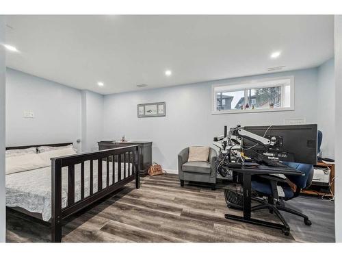 417 Carringvue Avenue Nw, Calgary, AB - Indoor