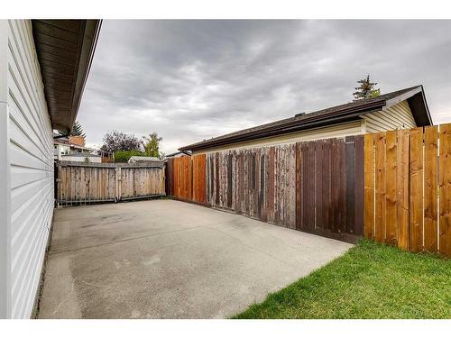 6732 Temple Drive Ne, Calgary, AB - Outdoor With Exterior