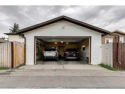 6732 Temple Drive Ne, Calgary, AB - Outdoor With Exterior