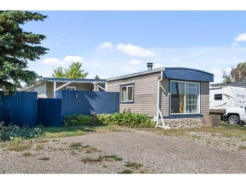 4-5103 61 Avenue, Olds, AB 