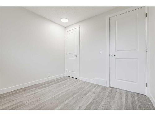 46 Fonda Crescent Se, Calgary, AB - Indoor Photo Showing Other Room