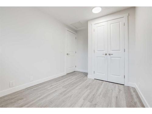 46 Fonda Crescent Se, Calgary, AB - Indoor Photo Showing Other Room