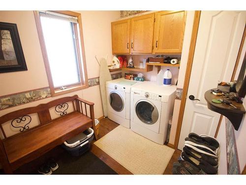 25 Arbour Summit Close Nw, Calgary, AB - Indoor Photo Showing Laundry Room