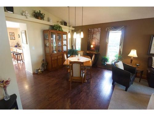 25 Arbour Summit Close Nw, Calgary, AB - Indoor Photo Showing Dining Room