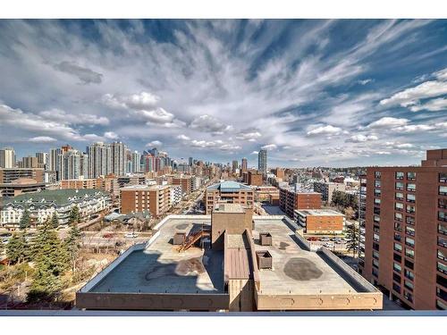 1010-1319 14 Avenue Sw, Calgary, AB - Outdoor With View