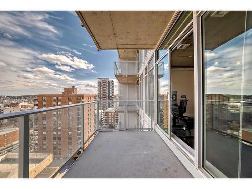 1010-1319 14 Avenue Sw, Calgary, AB - Outdoor With Balcony With Exterior