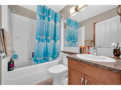 147 Silverado Plains Close Sw Calgary Close Sw, Calgary, AB - Indoor Photo Showing Bathroom