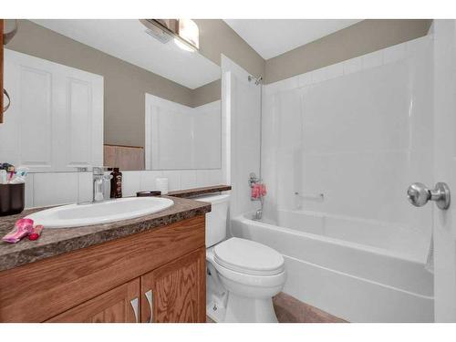 147 Silverado Plains Close Sw Calgary Close Sw, Calgary, AB - Indoor Photo Showing Bathroom