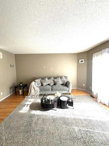 147 Silverado Plains Close Sw Calgary Close Sw, Calgary, AB - Indoor