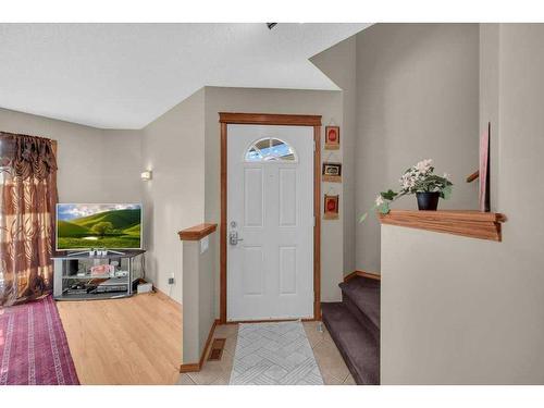 147 Silverado Plains Close Sw Calgary Close Sw, Calgary, AB - Indoor Photo Showing Other Room