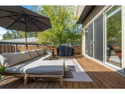 515 30 Avenue Nw, Calgary, AB - Outdoor With Deck Patio Veranda With Exterior