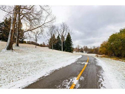 515 30 Avenue Nw, Calgary, AB - Outdoor With View