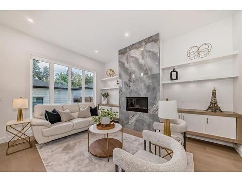 3717 2 Avenue Sw, Calgary, AB - Indoor Photo Showing Living Room With Fireplace