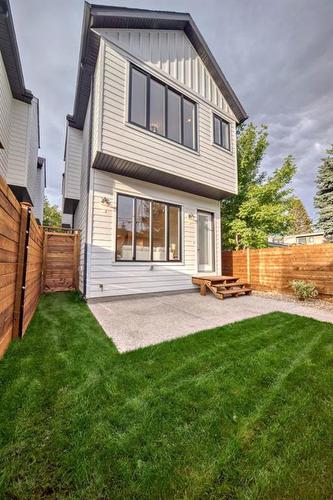 3717 2 Avenue Sw, Calgary, AB - Outdoor