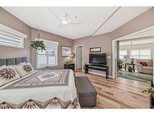 107-6650 Old Banff Coach Road Sw, Calgary, AB - Indoor Photo Showing Bedroom