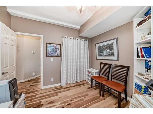 107-6650 Old Banff Coach Road Sw, Calgary, AB - Indoor