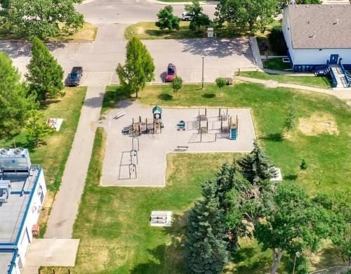 814 22 Avenue Nw, Calgary, AB - Outdoor With View