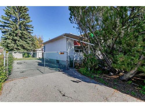 814 22 Avenue Nw, Calgary, AB - Outdoor