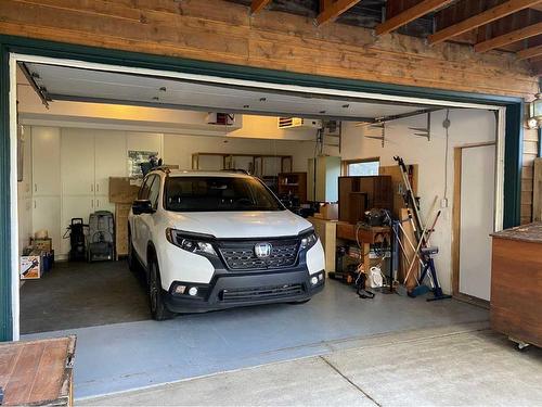 17 Ridge Road, Canmore, AB - Indoor Photo Showing Garage