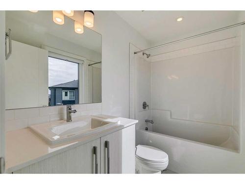 902-280 Chelsea Road, Chestermere, AB - Indoor Photo Showing Bathroom