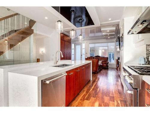 2329B Osborne Crescent Sw, Calgary, AB - Indoor Photo Showing Kitchen With Double Sink With Upgraded Kitchen