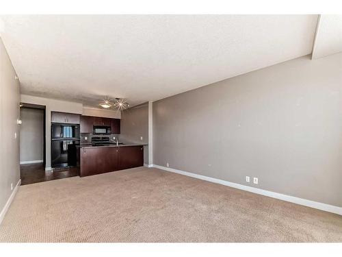 503-8710 Horton Road Sw, Calgary, AB - Indoor