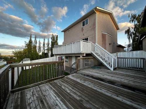 36 Harvest Glen Mews Ne, Calgary, AB - Outdoor With Exterior