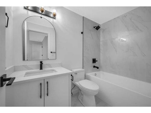 9828 19 Street Sw, Calgary, AB - Indoor Photo Showing Bathroom